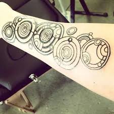 The language of gallifrey is immensely complex, as evidenced by the gallifreyan tattoo design seen below. Doctor Who Tattoos
