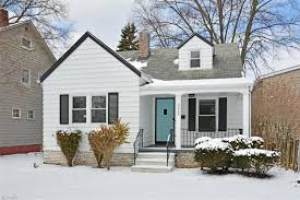 Because all of our customers are important, our professional staff is dedicated to making your. Cleveland Cottages For Sale Cottage Style Decorating Renovating And Entertaining Ideas For Indoors And Out