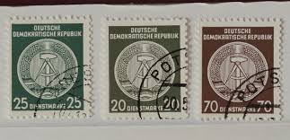 Farbfehldruck baden 9 kreuzer schwarz auf blaugrün. Philaseiten De 30 31 43 45 Ddr Dienstmarken Bestimmen Und Wertschatzung