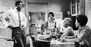 Raisin in the sun is a groundbreaking drama celebrating the human spirit, featuring an electrifying performance by academy award(r) winner sidney poitier (best actor, lilies of the field, 1963). A Raisin In The Sun 1961 Rotten Tomatoes