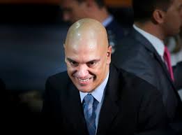 Ele recebeu a indicação do até então presidente da república, michel temer, para assumir o cargo de ministro do superior tribunal federal no lugar de t. Justica Decreta Prisao Preventiva De Reus Que Ameacaram Alexandre De Moraes Poder360