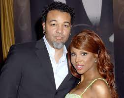 He's my husband, really … my musical husband. Keri Lewis Inside The Life Of Toni Braxton S Ex Husband Naibuzz