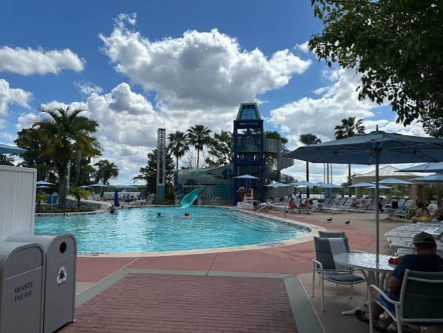 Bay Lake Tower's Bay Cove Pool Reopens After Refurbishment at Disney's  Contemporary Resort - WDW News Today