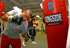 5 insane heavy bag workouts for boxing