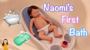 For example to bathe full body silicone reborn baby dakota. Silicone Baby Naomi S First Bath Kelli Maple Youtube