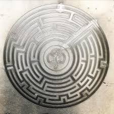 Featuring towering hedgerows and a confounding network of pathways, the maze is free and open to all. Selondonfun Hashtag On Twitter