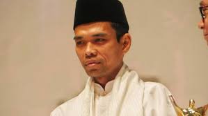 Beliau lahir pada 18 mei 1977 m. Informasi Tentang Biodata Ustadz Abdul Somad Terbaru Dan Terlengkap