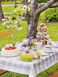 Die 5 Beliebtesten Schwedischen Kuchen Und Gebacke Kanelbullar Prinzessinnentorte Co Hej Sweden Prinzessinnen Torte Prinzessinnentorte Schwedisches Essen