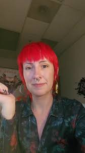 Rikki King (@honkeytonkdevil)