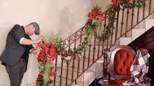 Light the garland starting from the middle. How To Decorate A Garland For Christmas 2019 Staircase Decorating Ideas Moms House Pt1 Youtube