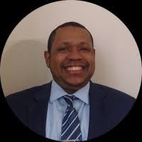 100+ perfiles de «Wardrick»