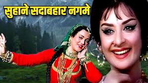 Saat ajube iss duniya mein, sung by Mr Ramesh Dhiman & Mr.Manmohan Lakhera  & The Prize distribution