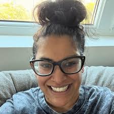 Melinda Brazell's Instagram, Twitter & Facebook