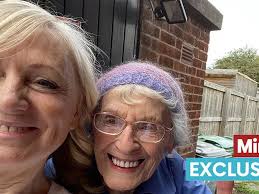 ITV Coronation Street star and Mayor Tracy Brabin credits her mum for  unwavering success