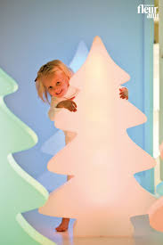 Lumenio Led Tree By Fleur Ami Lighted Object Leuchtobjekt Von Fleur Ami Led Weihnachtsbaum Led Baum Moderne Weihnachten