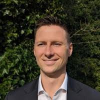 Andrew Moffat's Instagram, Twitter & Facebook