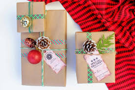 Die schokolade ist in der verpackung versteckt, sobald man am band zieht, kommt sie zum vorschein. 80 Ideen Wie Sie Geschenke Schon Verpacken Mit Anleitung