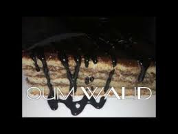 Oum Walid Un Super Gateau Au Chocolat Youtube Desserts Food Brownie