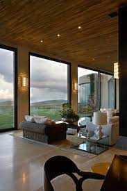 30 Floor To Ceiling Windows Flooding Interiors With Natural Light Arquitetura De Interiores Interiores Design Interior Moderno