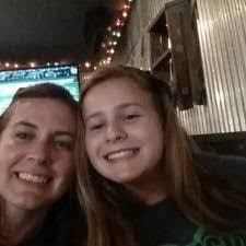 Shelby Hildreth's Instagram, Twitter & Facebook