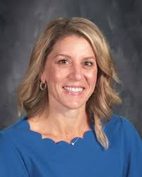 Jennifer Grill's Instagram, Twitter & Facebook