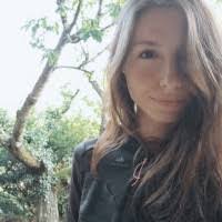 Maria Oster's Instagram, Twitter & Facebook