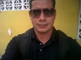 Isaac Saavedra (@Isaaknic)