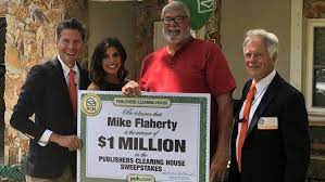 Publishers clearing house (pch) has a consumer rating of 2.04 stars from 515 reviews indicating that most customers are generally dissatisfied consumers complaining about publishers clearing house (pch) most frequently mention clearing house, customer service and technical difficulties problems. Valrico Man Wins 1 Million From Publishers Clearing House