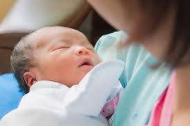 Teknik membedung, secara ringkasnya adalah membalut badan, kaki memang tidak dinafikan, peranan ibu bapa dalam penjagaan bayi baru lahir bukanlah satu tanggungjawab yang mudah untuk dilaksanakan. Blog Informasi Panduan Mudah Penjagaan Bayi Baru Lahir