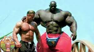 Les hommes musclés rapportent plus de partenaires sexuels, de même que les hommes aux plus hautes force musculaire que la moyenne des hommes (la je ne peux répondre pour la majorité des femmes de ce monde mais je peux vous donner mon avis personnel sur la question. Les 10 Bodybuildeurs Qui Ont Le Plus Mal Fini Lama Fache Youtube