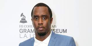 Sean “Diddy” Combs vẫn tiếp tục ở tù sau khi bị từ chối bảo lãnh