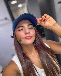 Stefany Romero's Instagram, Twitter & Facebook