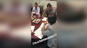 Texans' Deshaun Watson wishes mother a Happy Birthday