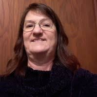 Lynnette Briggs's Instagram, Twitter & Facebook