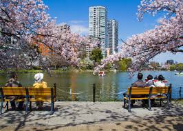 It is famous for its mascots: Tokyo Ueno Park Complete Seasonal Flowers Guide Where To See Cherry Blossoms Lotus And More Live Japan Travel Guide