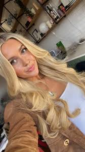 Fresh hair feeling 💛💐⭐️🎀 thanks to my favourites @greatlengthsaus  @stevencandelaria.hair, #greatlengthsaus #thecollective #hairtutorial  #blondeextensions #hairstyle #transition #hairmodel ...