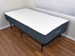 The classic brands cool gel ventilated mattress incorporates some modern technology in memory foam mattresses to give you a good night's sleep. Classic Brands Mattress Review Sleepopolis
