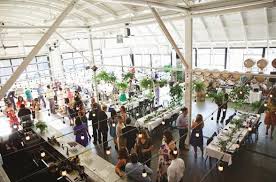 22 Of Oregon S Most Naturally Beautiful Wedding Venues Portland Wedding Venues Wedding Venues Oregon Winery Wedding Venue