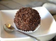 Recette Merveilleux Vanille Et Chocolat En Video Recette Recette Merveilleux Boule Chocolat Alimentation