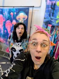 Flea market? Niagara Flea Market