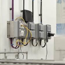 Une Installation De Puissance 100 Legrand Giffard Installationelectrique Plexo Eiffageenergie Spiritueux Installation Electrique Usine