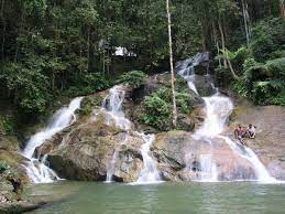 Kanching rainforest waterfall, also known as kanching recreational forest, is set in a forest reserve of nearly 500 hectares in the rawang district just north of kuala lumpur. Main Waterfall Of The Kanching Falls Selangor Malaysia
