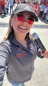 Edición 36 del @maratondelamarina conduciendo con @volare.eventos 🔝 , En  las carreras se viven todo tipo de emociones y esta, estuvo llena de  historias🙌🏻🥰