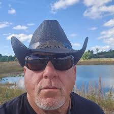 What are some good family restaurants in the Lake Worth area of South  Florida?