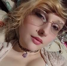 How to contact biological mother Michelle Curtis in Charlotte Lansing Area?