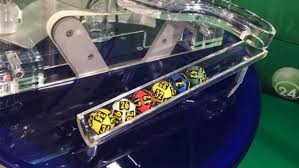 Așadar, cei interesați își pot încerca norocul duminica și joia. Rezultate Loto 6 Din 49 5 Din 40 Joker Noroc Loteria RomanÄ A Organizat Azi 07 Februarie 2021 O NouÄ Extragere B1tv Ro