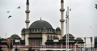 Bu mücadele sonunda ayasofya'yı ibadete açtığı gibi taksim camii'ni yapmak da ona nasip oldu. Taksim Camii Nde Sona Gelindi O Bolum De Tamam Son Dakika Haberler
