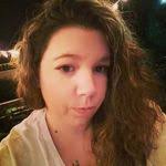 Lorie Pate's Instagram, Twitter & Facebook