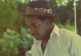 Kon Ding Music & Downloads