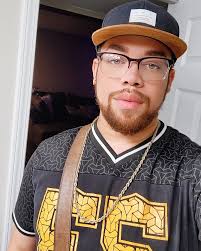 Anthony Weir (@fretz_onfire) • Instagram photos and videos